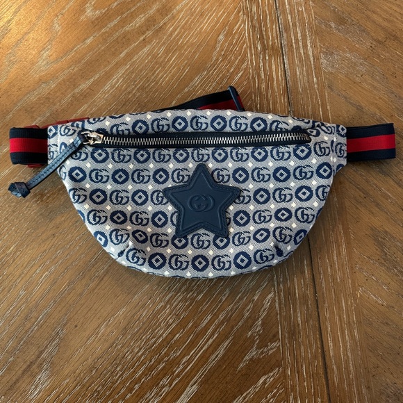 Authentic Gucci Kids jacquard logo-patch belt bag! Blue! Kids luxury! - Picture 2 of 11